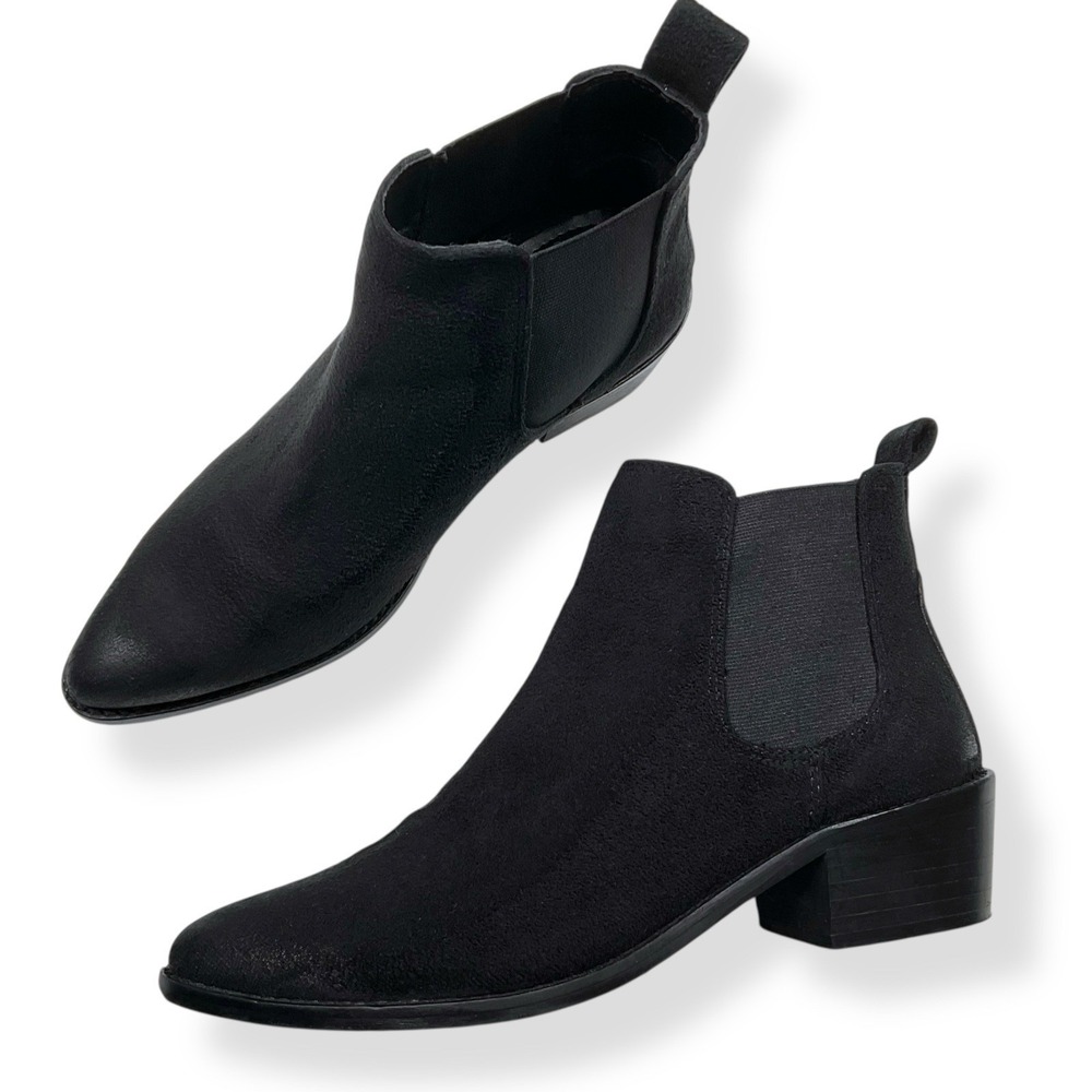 Report Boots Women Size 8 Black Faux Suede Point Toe Block Heel Ankle Bootie